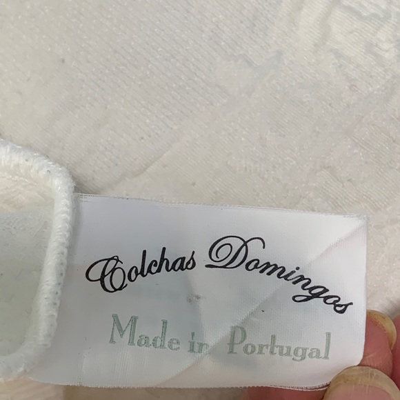 Adolfo Dominguez  full  size blanket - Picture 6 of 7